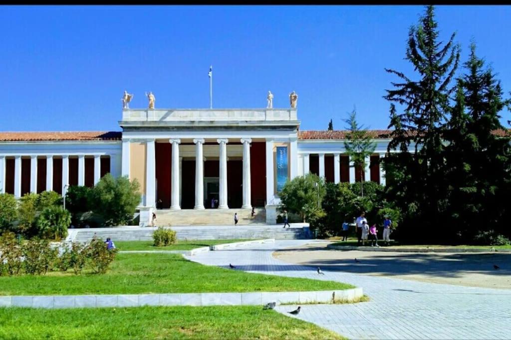 Nice& Cozy Flat 1Min From The Heart Of Athens.Wifi Экстерьер фото