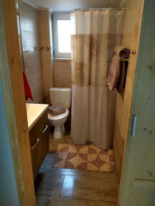 Nice& Cozy Flat 1Min From The Heart Of Athens.Wifi Экстерьер фото