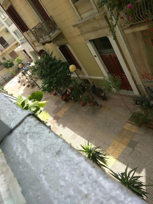 Nice& Cozy Flat 1Min From The Heart Of Athens.Wifi Экстерьер фото