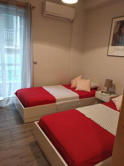 Nice& Cozy Flat 1Min From The Heart Of Athens.Wifi Экстерьер фото